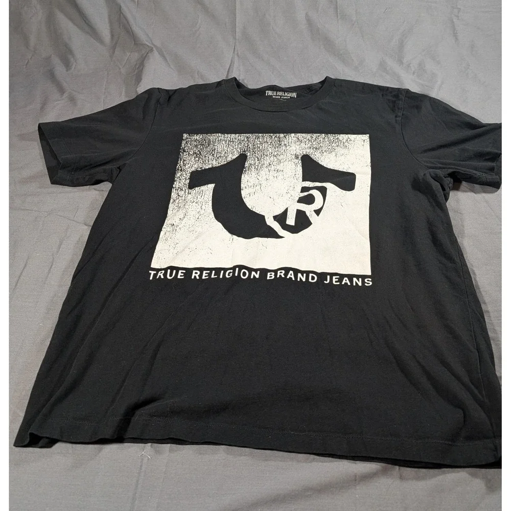 True Religion Tshirt - Mens XL - Distressed Horseshoe Logo Tee